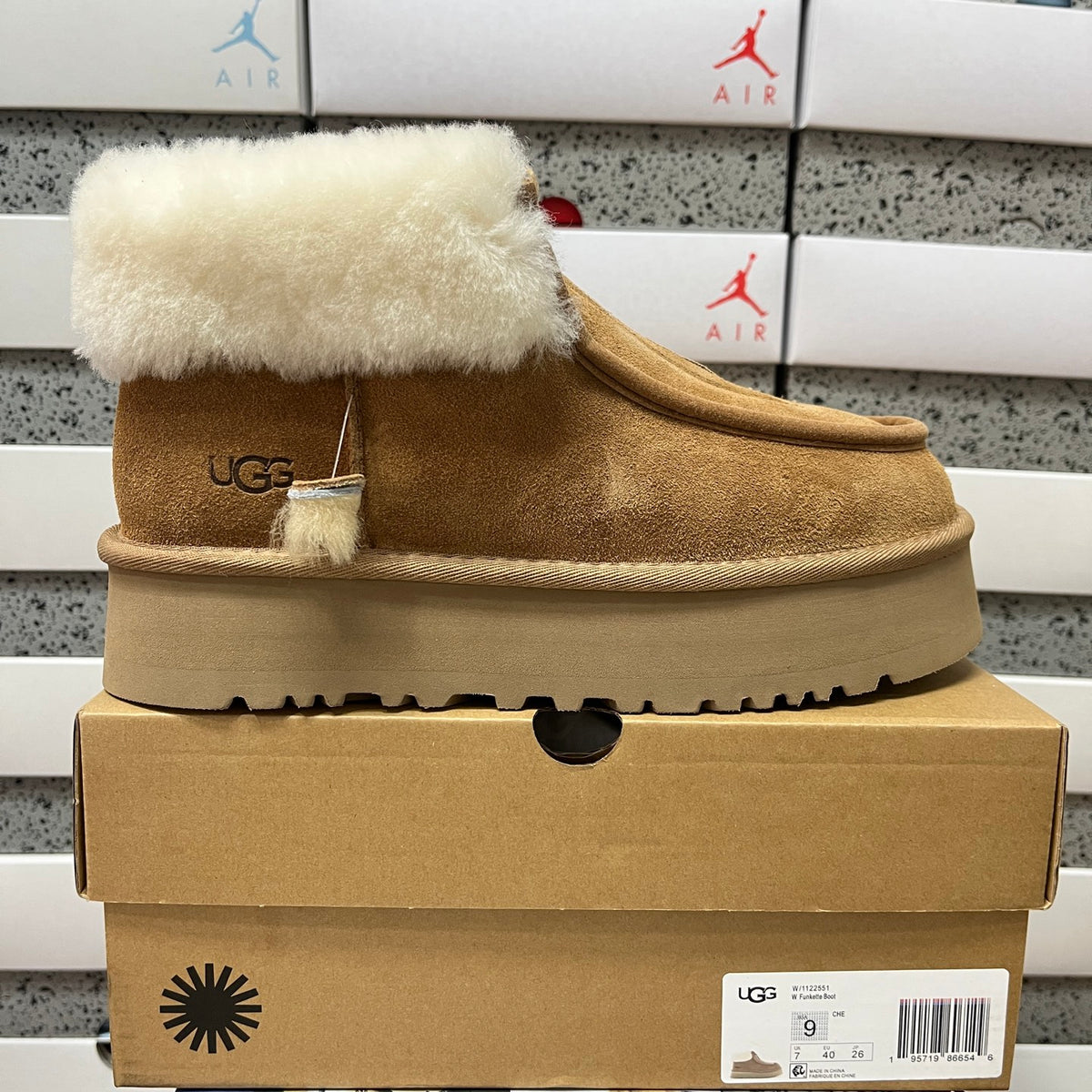 UGG Funkyt Boot 2551 | Chestnut | EU Sizes 35–40