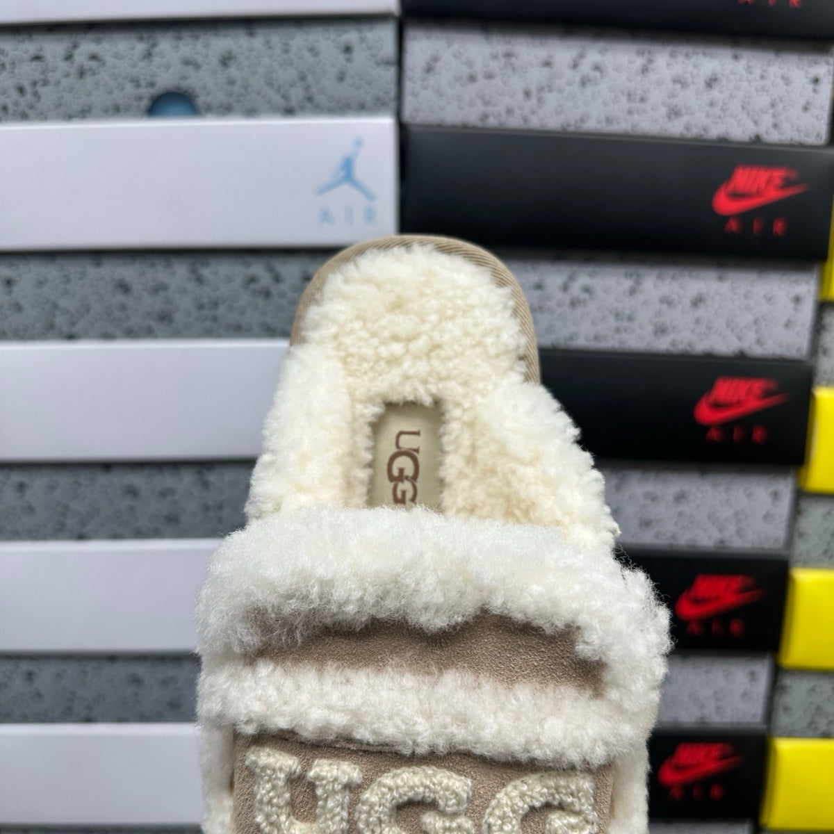 UGG Embroidered Half Slipper 5095 | Khaki | EU Sizes 35–40
