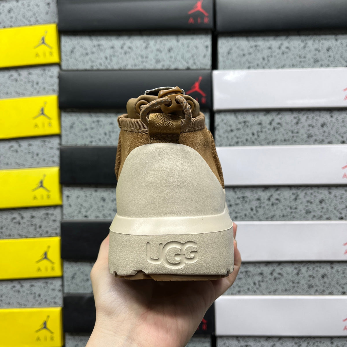UGG Snow Boots 1114196 | Chestnut | Sizes 35-45