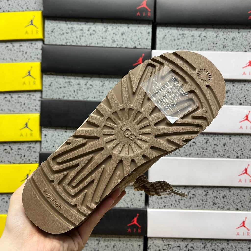 UGG Snow Boots Style 1144032 | Sand | EU Sizes 35–44