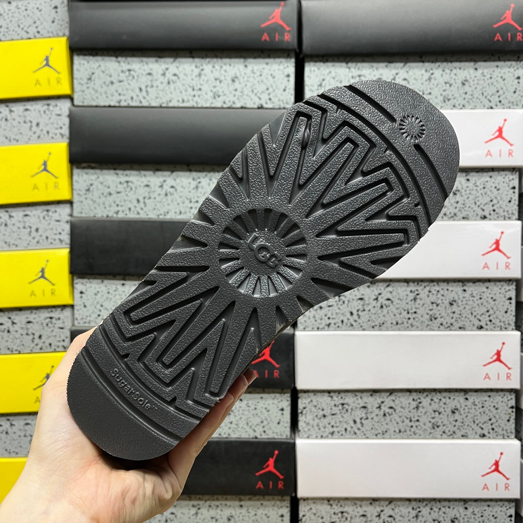 UGG Snow Boots 1135092 | Grey | 5cm Heel | Sizes 35-40