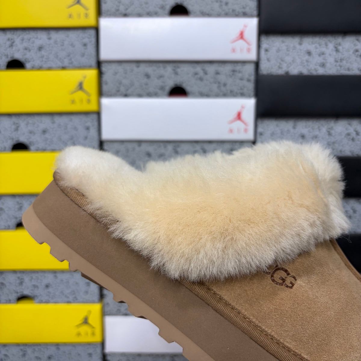 UGG Snow Boots 3cm Star Slippers 2550 | Chestnut | Sizes 35-40