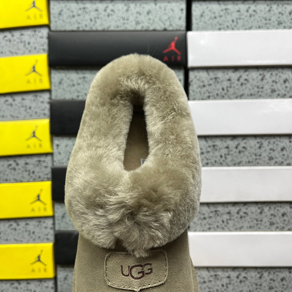 UGG Snow Boots 1134810 | Sand | Slim | Sizes 35-40