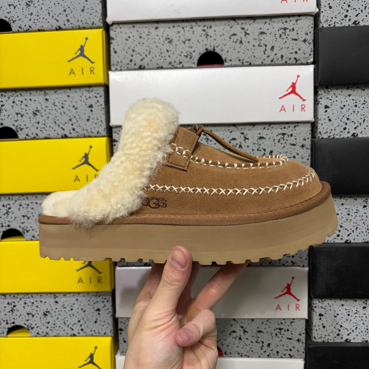 UGG Alpine Slipper W1158260 | Chestnut | EU Sizes 35–40