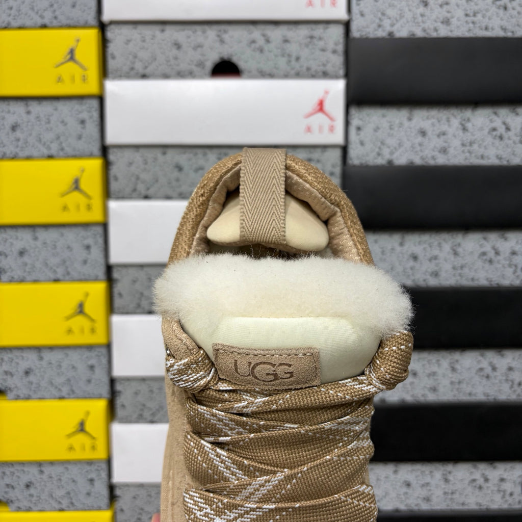 UGG Mele Low Sneaker 4032 | Sand | EU Sizes 35–44