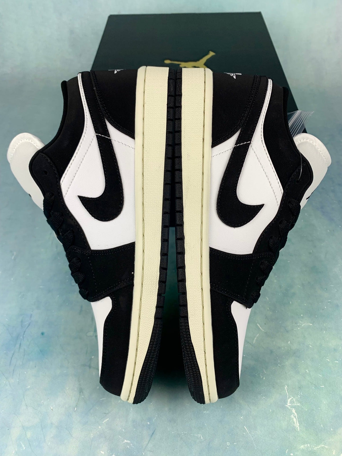 Air Jordan 1 Low Vintage Panda Unisex Sneakers FB9893-101