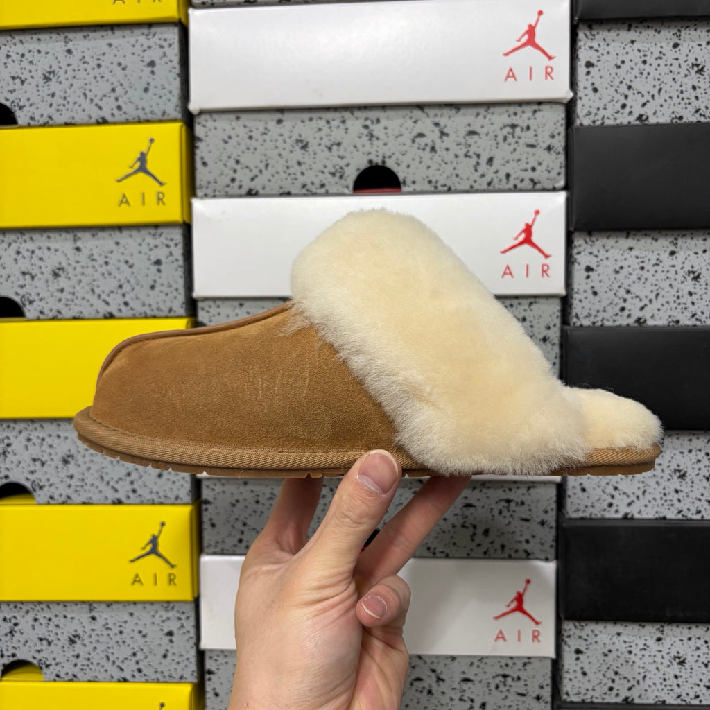 UGG Flat Slide Slipper 2550 | Chestnut | EU Sizes 35–40