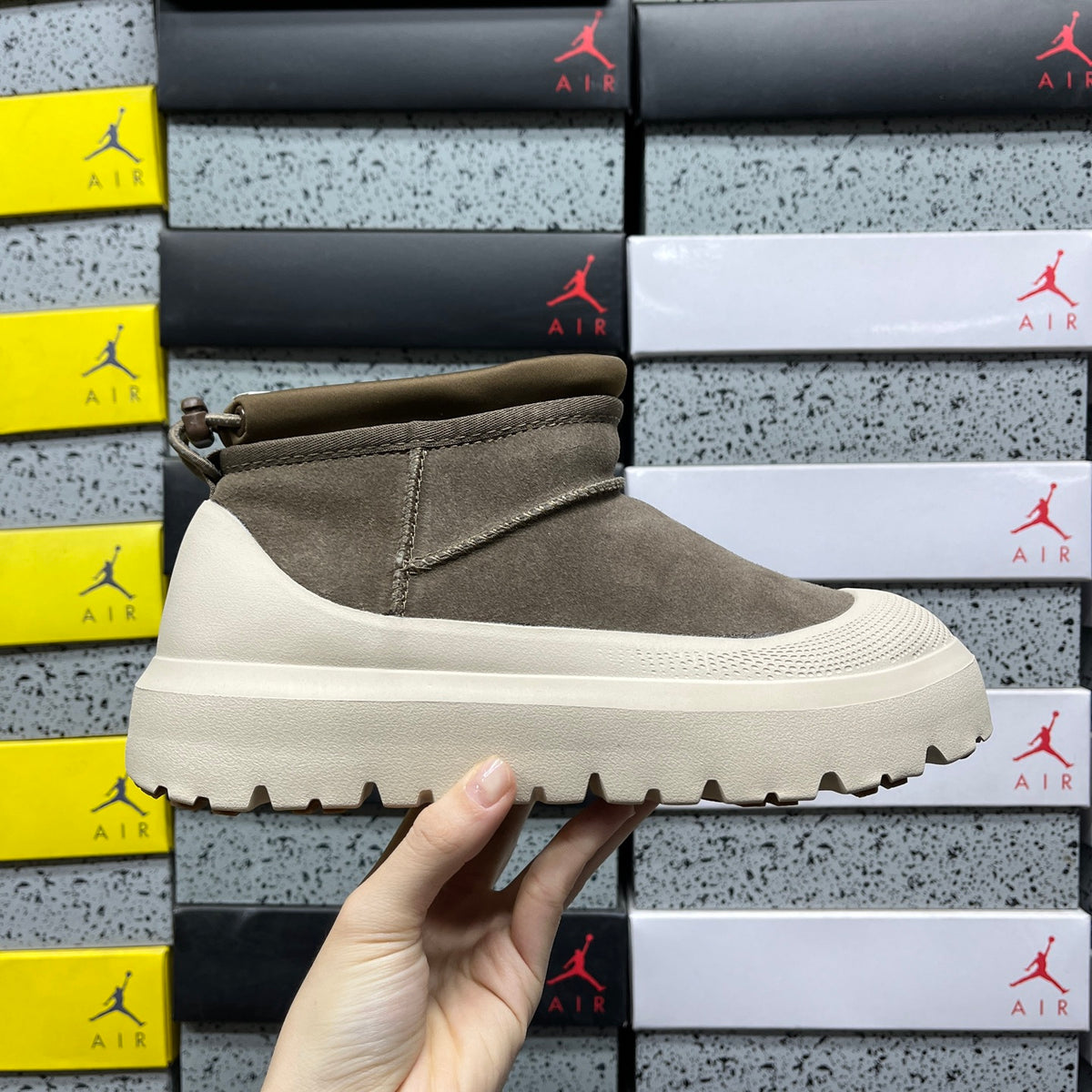 UGG Snow Boots 1114196 | Green | Sizes 35-45