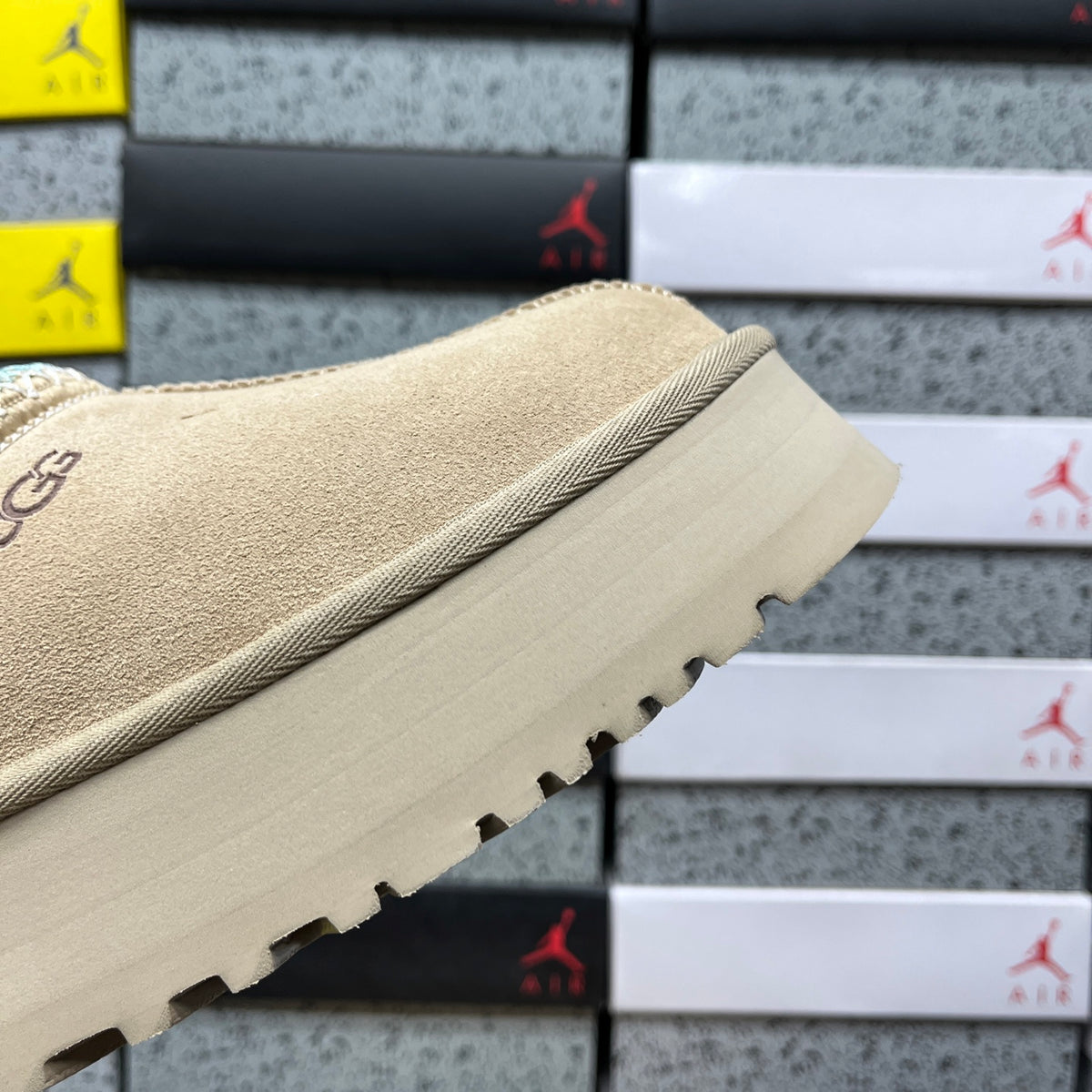 UGG Now Boots 1122553 | Sand | Sizes 35-40