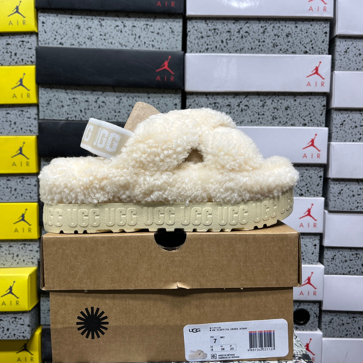 UGG Snow Boots Style 1191135 | Cream | EU Sizes 35–40