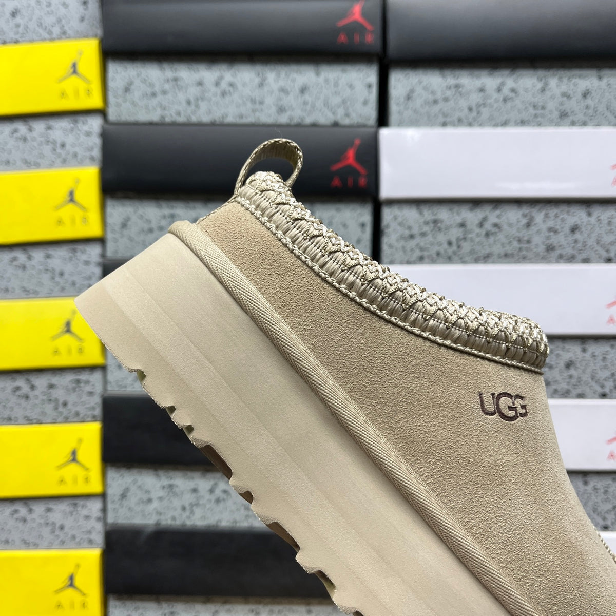 UGG Snow Boots 1122553 | Mustard | Sizes 35-40