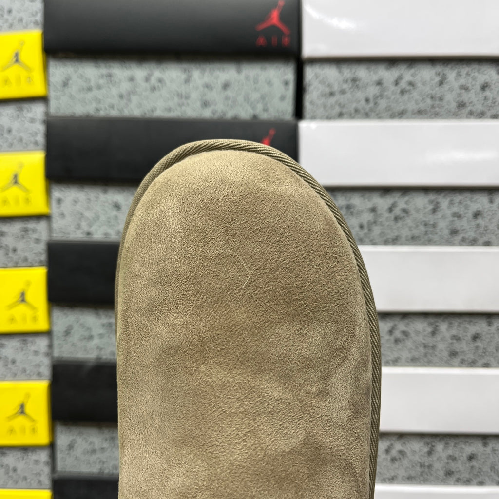 UGG Snow Boots 1116109 | Sand | Sizes 35-40