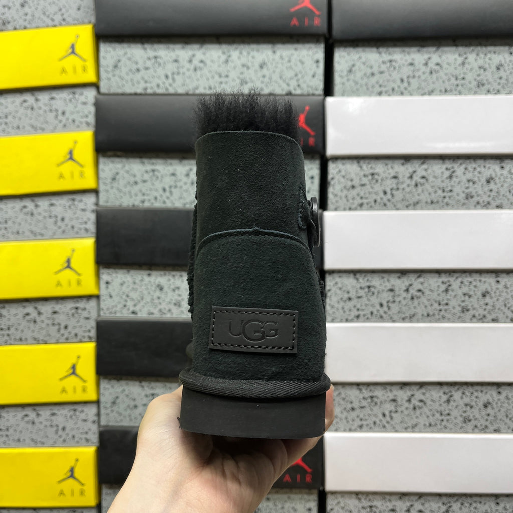 UGG Snow Boots 1016422 | Black | Sizes 35-40