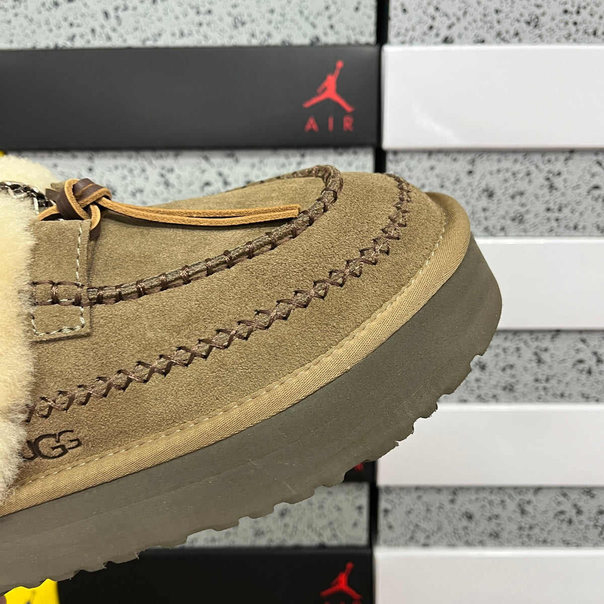 UGG Alpine Slipper W1158260 | Walnut | EU Sizes 35–40