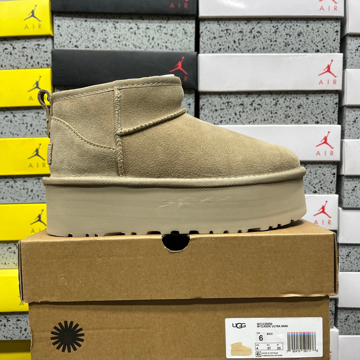 UGG Snow Boots 1135092 | Mustard | 5cm Heel | Sizes 35-40