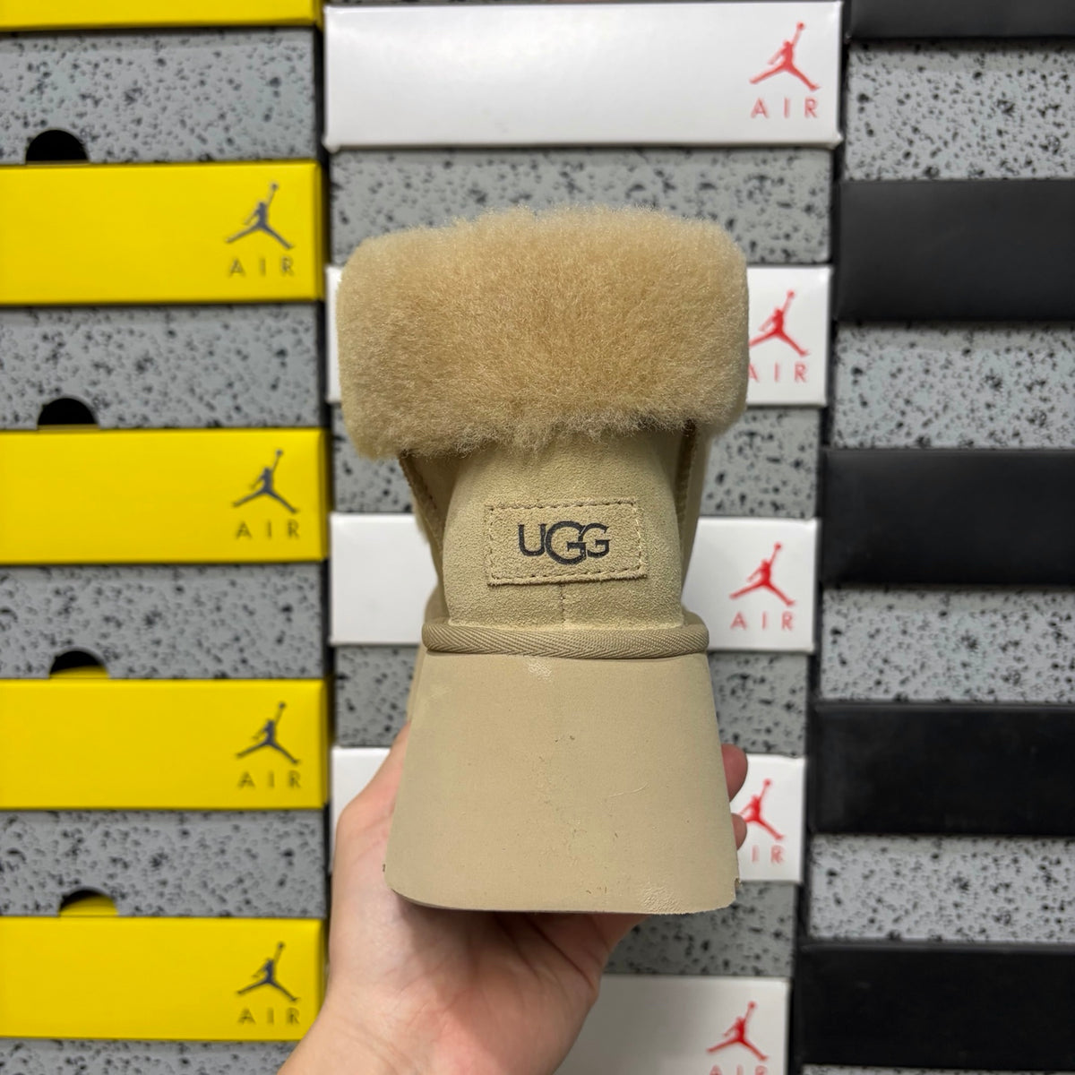 UGG Esme Slipper W1171532 | Sand | EU Sizes 35–40