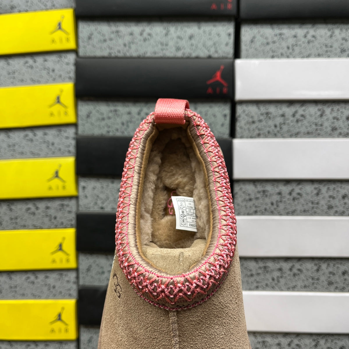 UGG Snow Boots 1122553 | Pink | Sizes 35-40