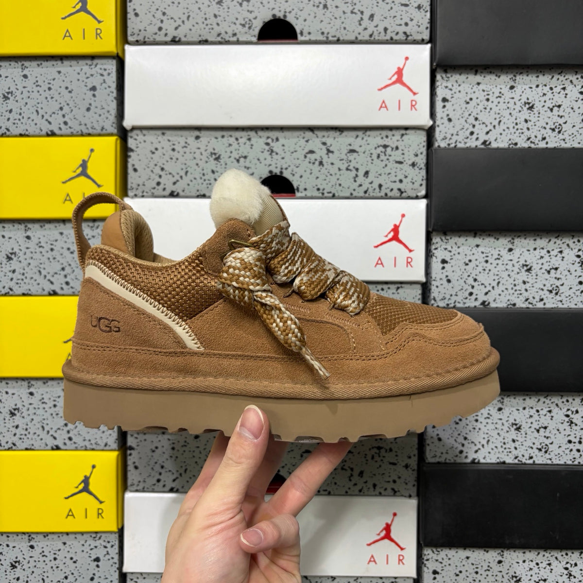 UGG Mele Low Sneaker 4032 | Chestnut | EU Sizes 35–44