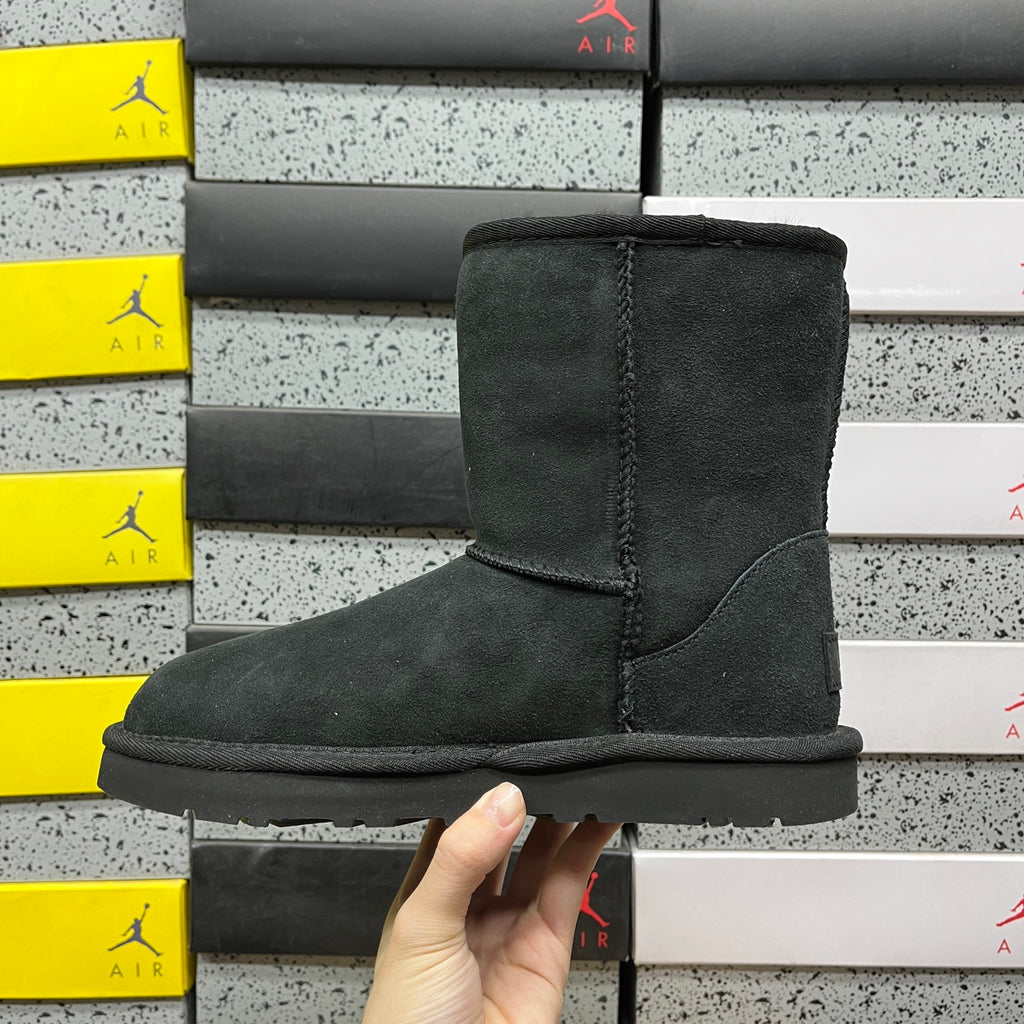 UGG Snow Boots 1016223 | Black | Sizes 35-40