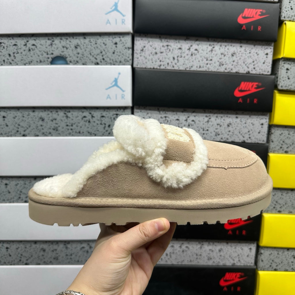 UGG Embroidered Half Slipper 5095 | Khaki | EU Sizes 35–40