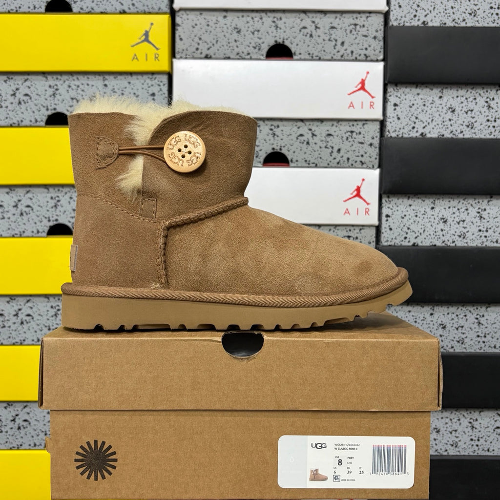 UGG Mid-Calf Snow Boots Wooden Buckle 6422 | Chestnut | Sizes 35-40