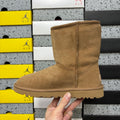 UGG Classic Tall Snow Boots 5825 6223 | Chestnut | Sizes 35-40