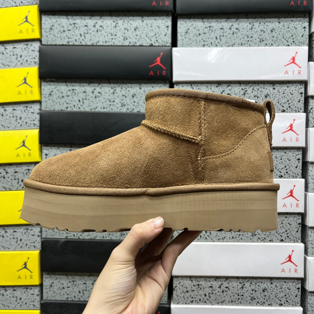 UGG Snow Boots Style 1135093 | Chestnut | 3cm Heel | EU Sizes 35–40