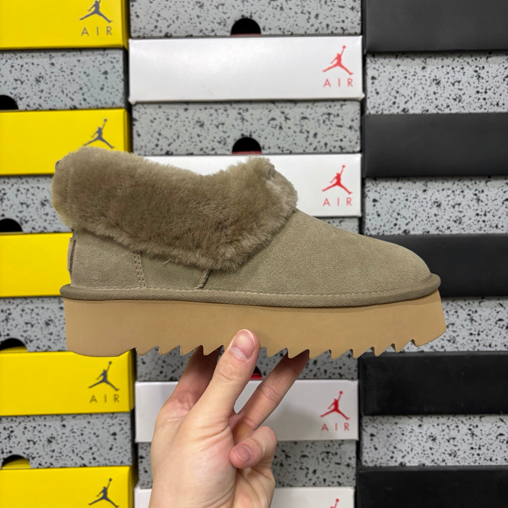 UGG Platform Boot W1166733 | Brown | EU Sizes 35–40
