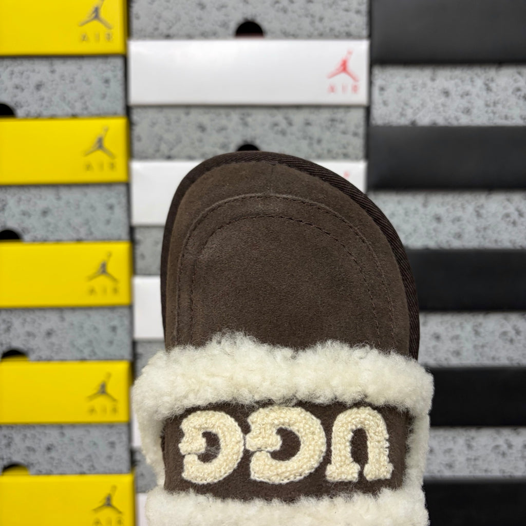 UGG Embroidered Half Slipper 5095 | Chocolate | EU Sizes 35–40