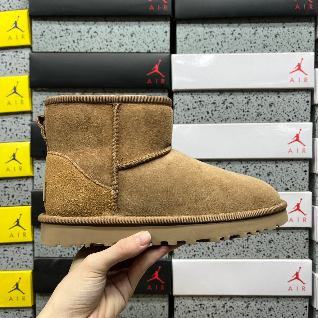 UGG Snow Boots 1016222 | Chestnut | Sizes 35-40