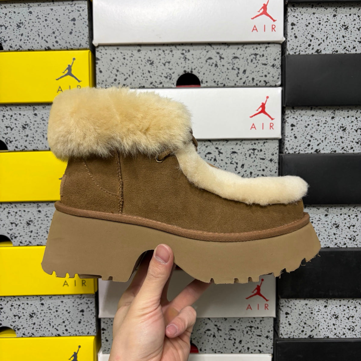 UGG Esme Slipper W1171532 | Chestnut | EU Sizes 35–40