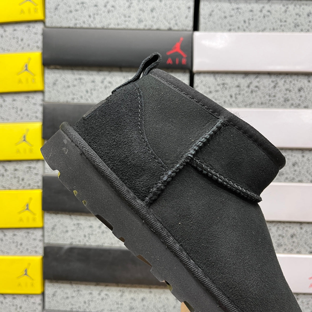 UGG Snow Boots 1116109 | Black | Sizes 35-40