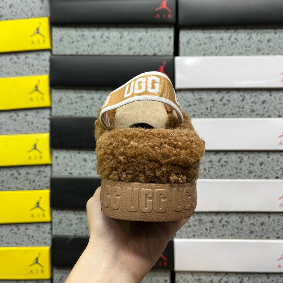 UGG Snow Boots Style 1191135 | Chestnut | EU Sizes 35–40
