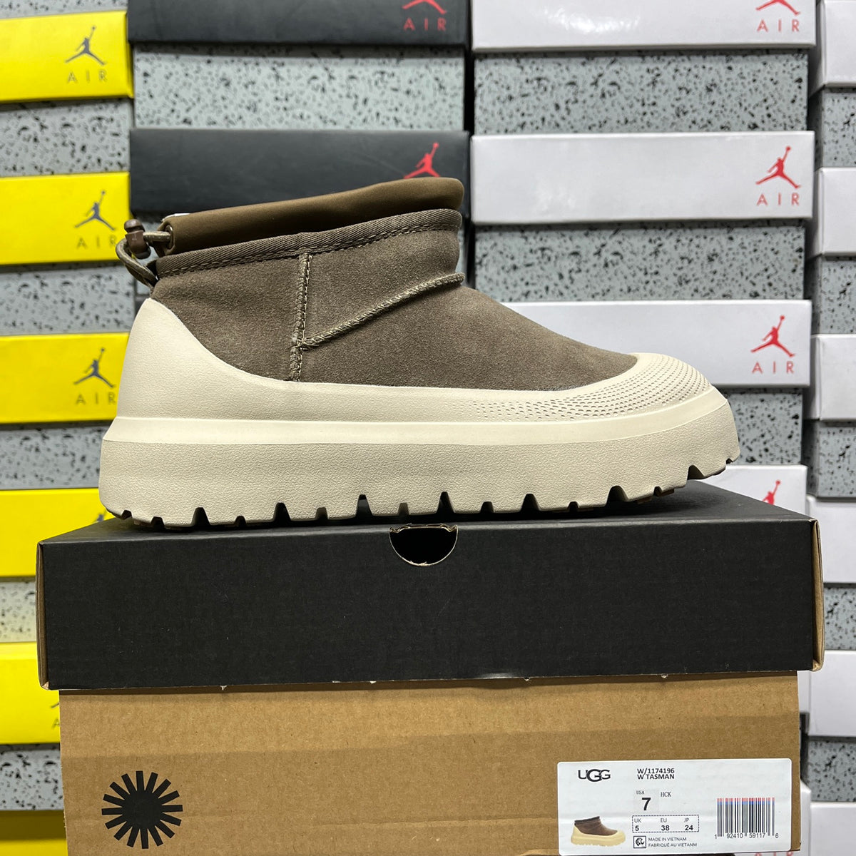 UGG Snow Boots 1114196 | Green | Sizes 35-45