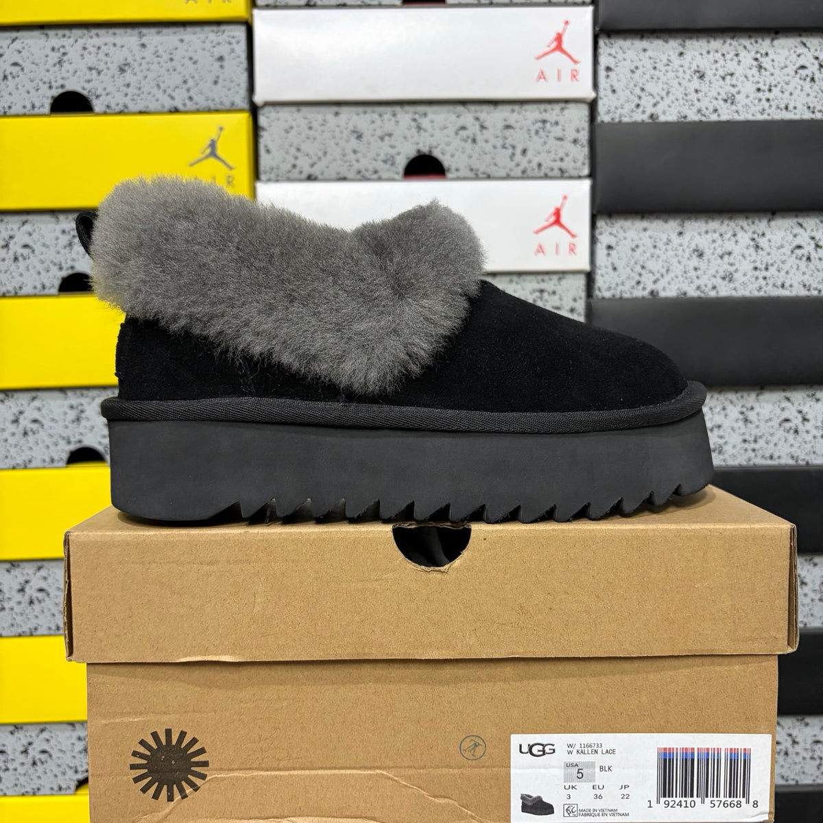 UGG Platform Boot W1166773 | Black | EU Sizes 35–40