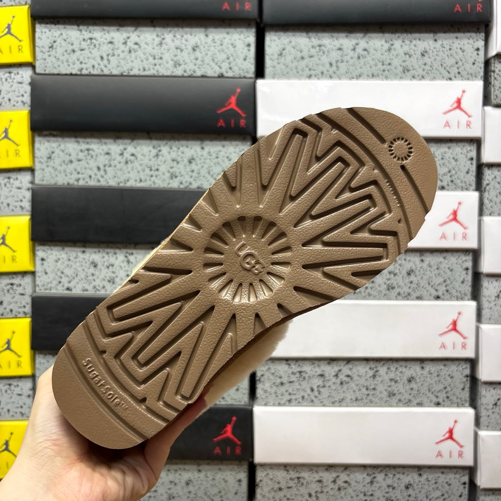 UGG Snow Boots 1134810 | Chestnut | Slim | Sizes 35-40