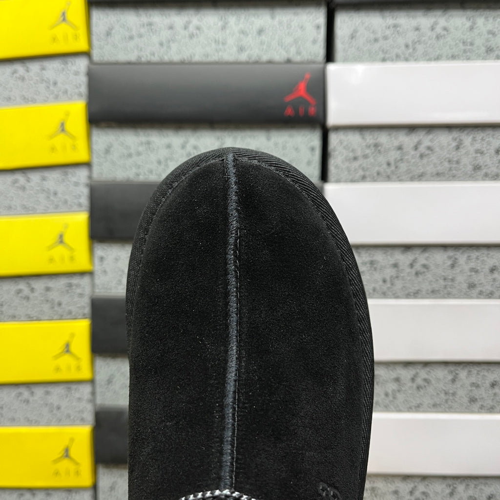 UGG Snow Boots 1122553 | Black | Sizes 35-41