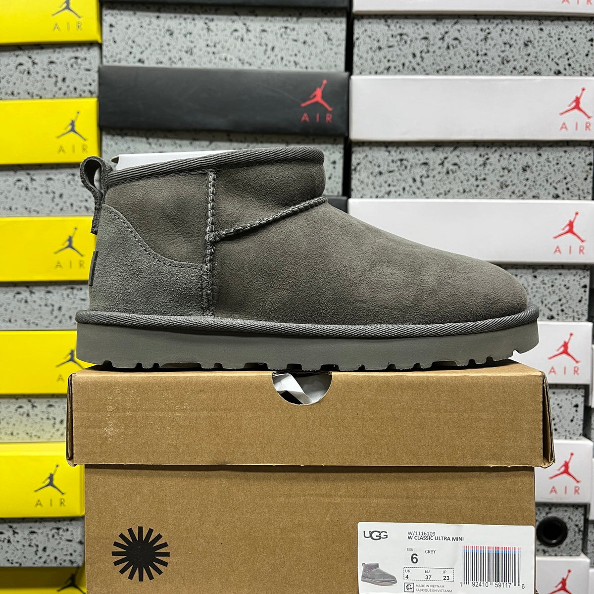 UGG Snow Boots 1116109 | Grey | Sizes 35-40