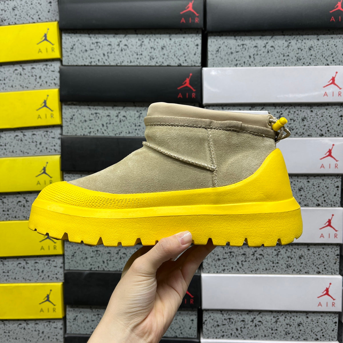 UGG Snow Boots 1114196 | Yellow | Sizes 35-45