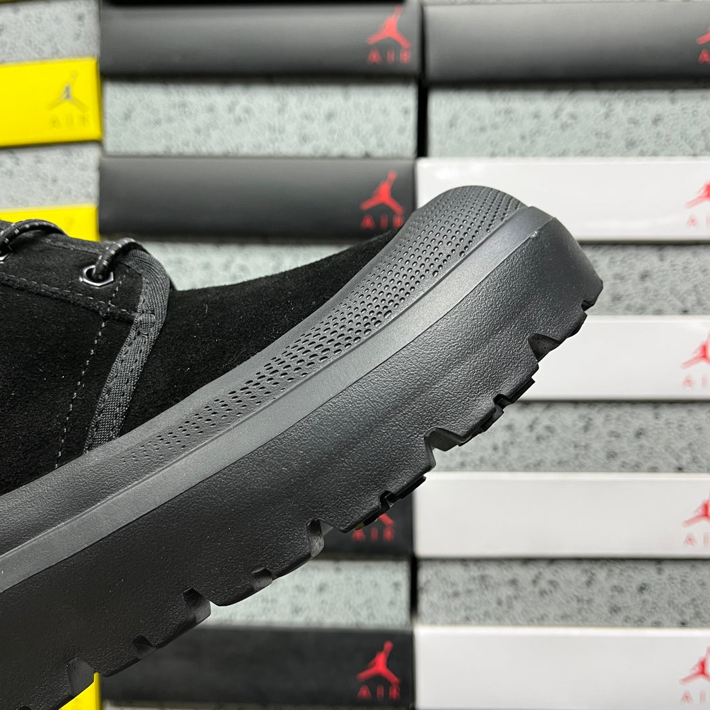 UGG Snow Boots 1113991 | Black | Sizes 35-45