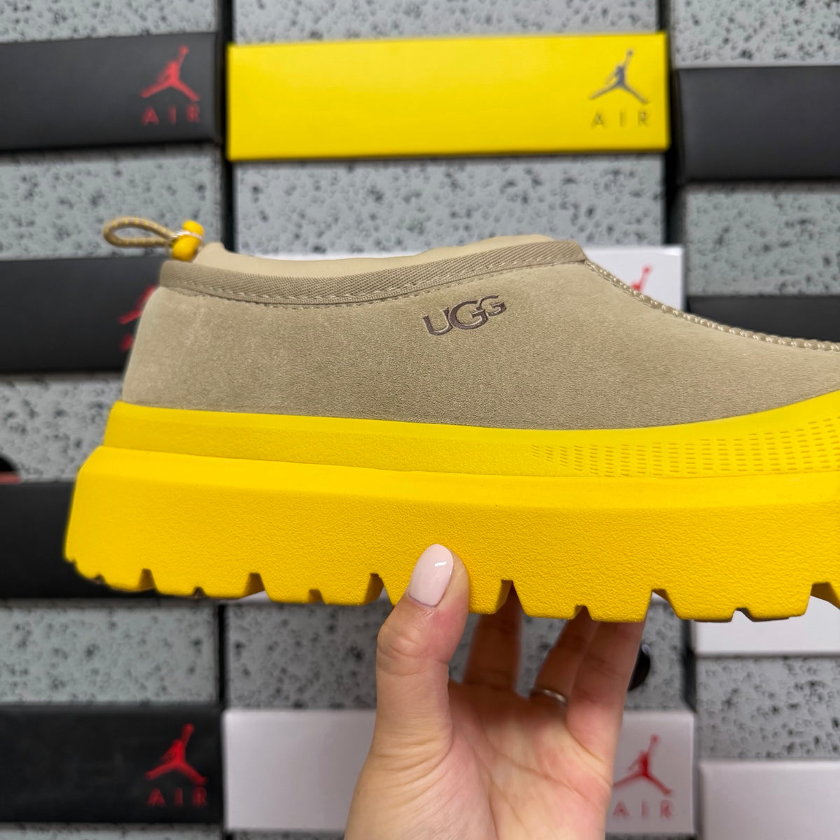 UGG Tasman Slipper 4096 | Yellow | EU Sizes 39–44