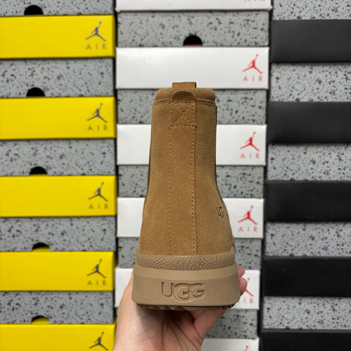 UGG Burleigh Chelsea Boot 2050 | Chestnut | EU Sizes 39–44