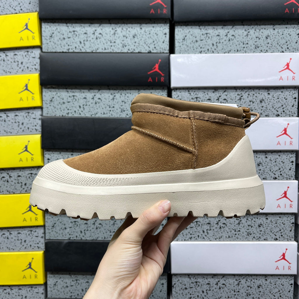 UGG Snow Boots 1114196 | Chestnut | Sizes 35-45