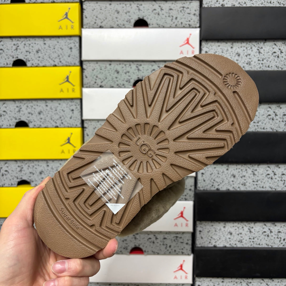 UGG Snow Boots 3cm Star Slippers 2550 | Antelope Brown | Sizes 35-40