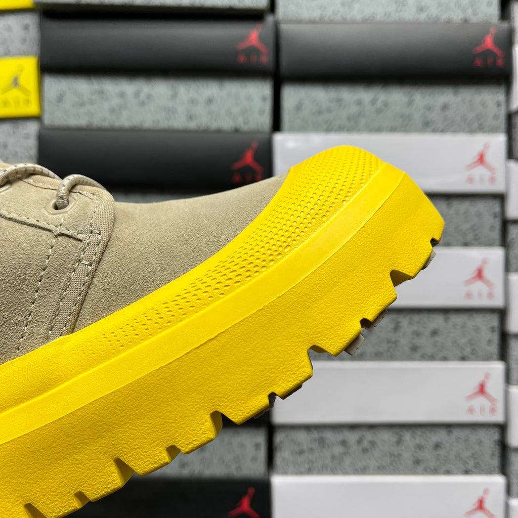 UGG Snow Boots 1113991 | Yellow | Sizes 35-45