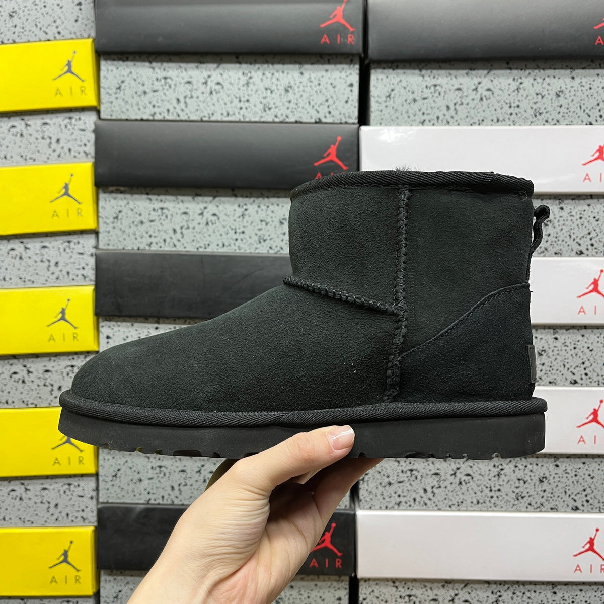 UGG Snow Boots 1016222 | Black | Sizes 35-40