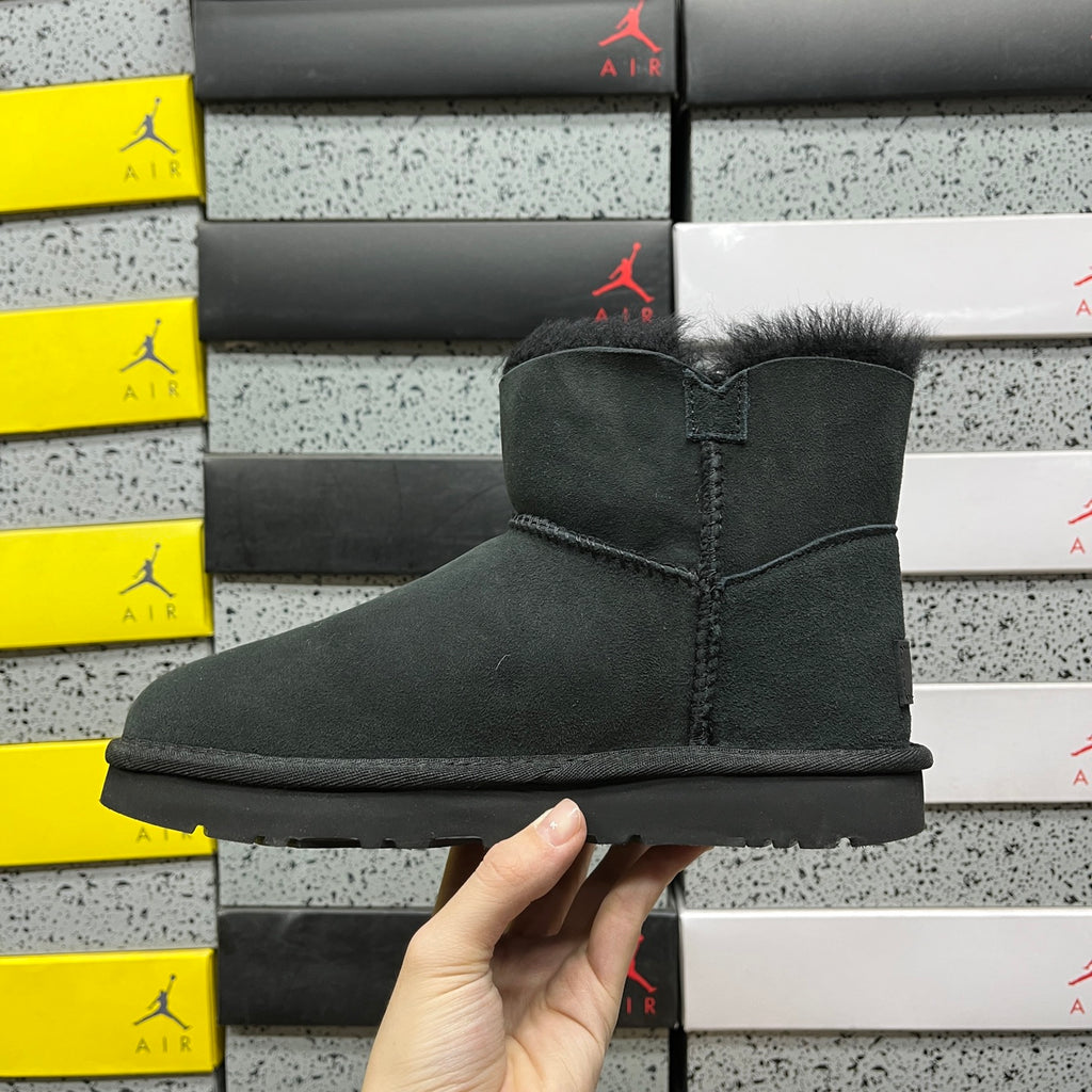 UGG Snow Boots 1016422 | Black | Sizes 35-40