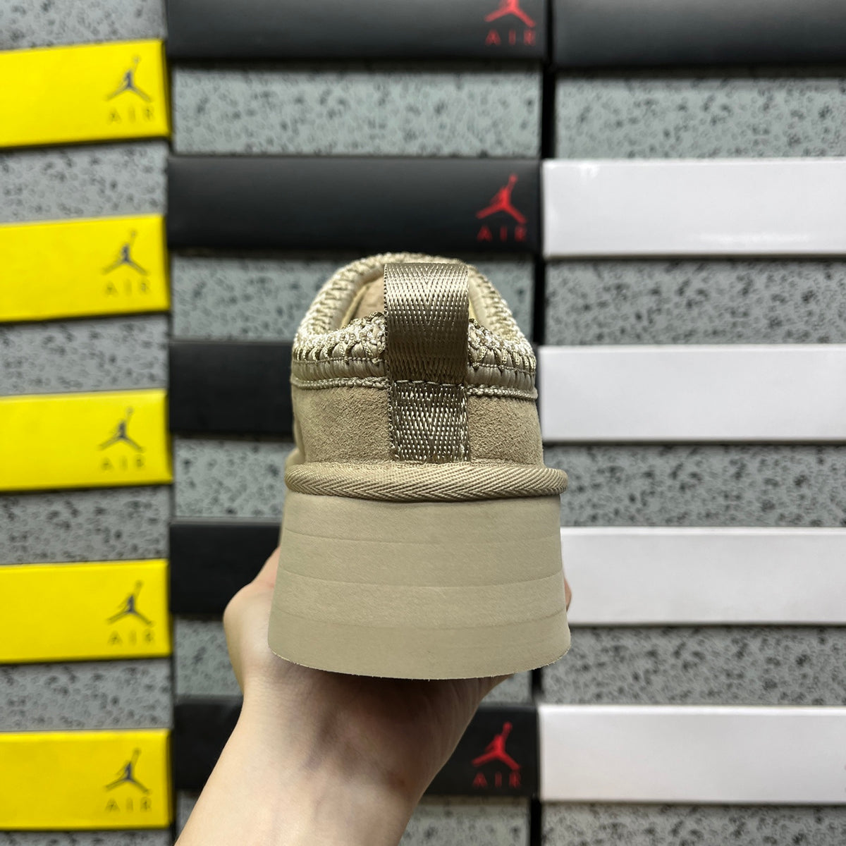 UGG Snow Boots 1122553 | Mustard | Sizes 35-40