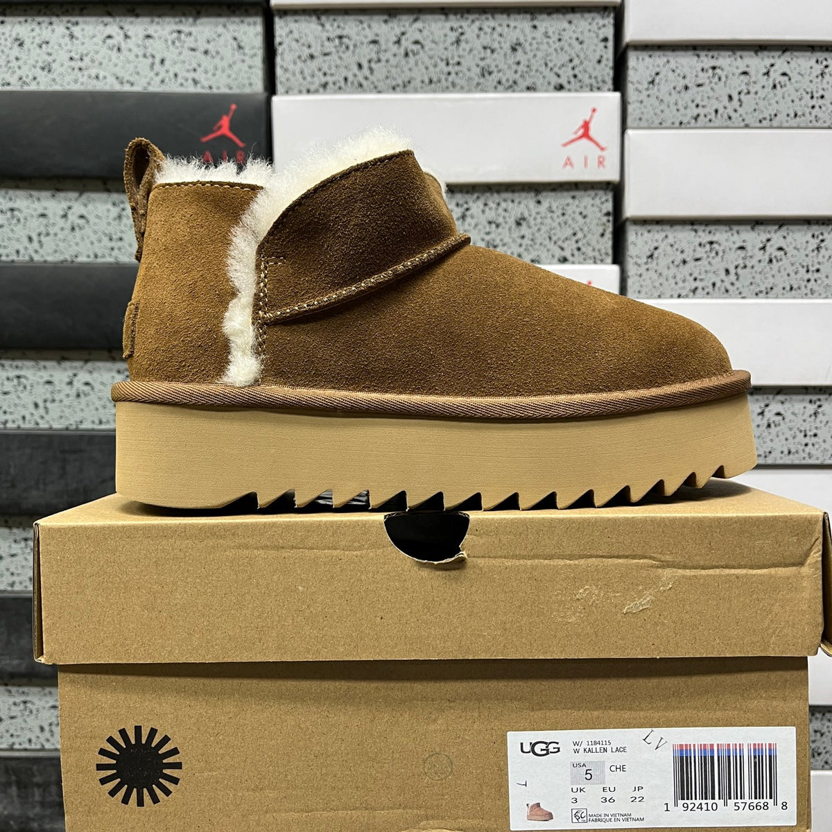 UGG Ayana Platform Boot 1184115 | Chestnut | EU Sizes 35–40