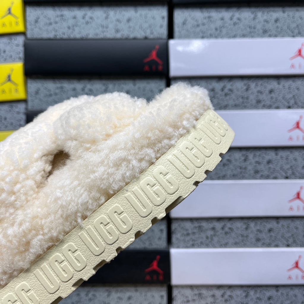 UGG Snow Boots Style 1191135 | Cream | EU Sizes 35–40